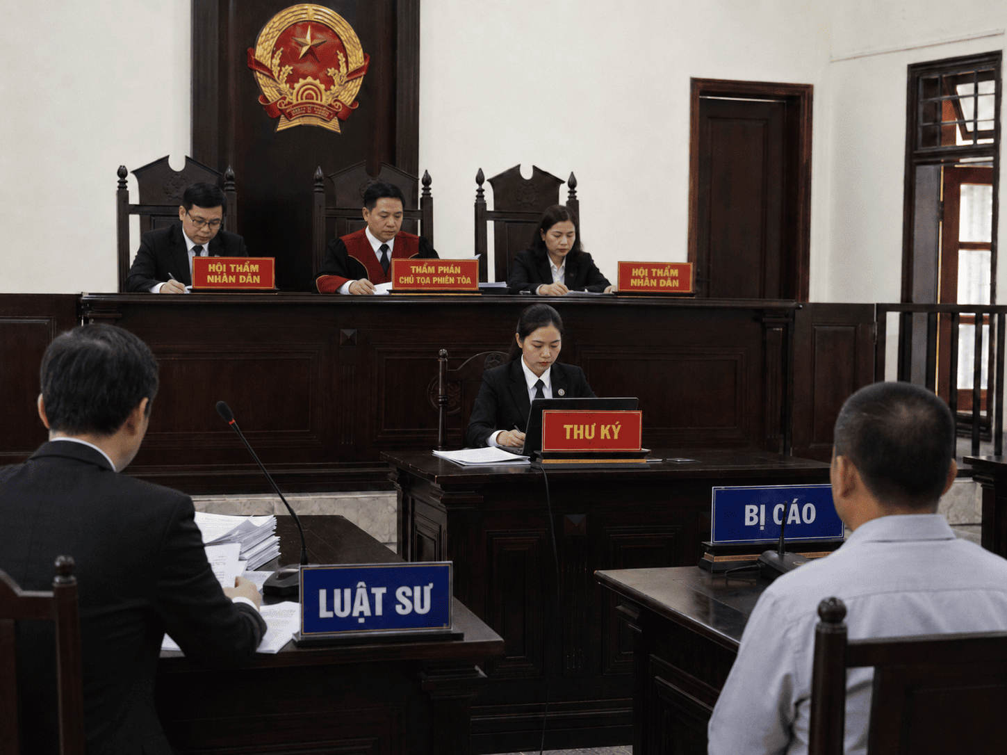Dịch vụ luật sư tố tụng